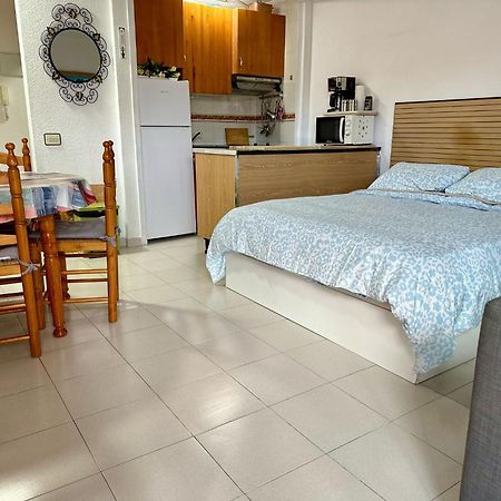 Studio Apartment Santana Habaneras - 05 At Beach With Garage, Pool And Lift تورّيفيِخا المظهر الخارجي الصورة