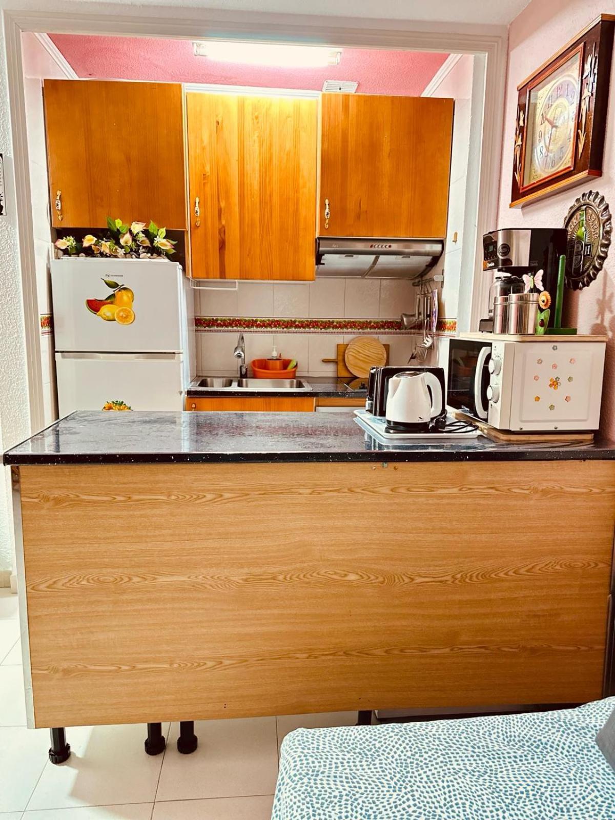 Studio Apartment Santana Habaneras - 05 At Beach With Garage, Pool And Lift تورّيفيِخا المظهر الخارجي الصورة