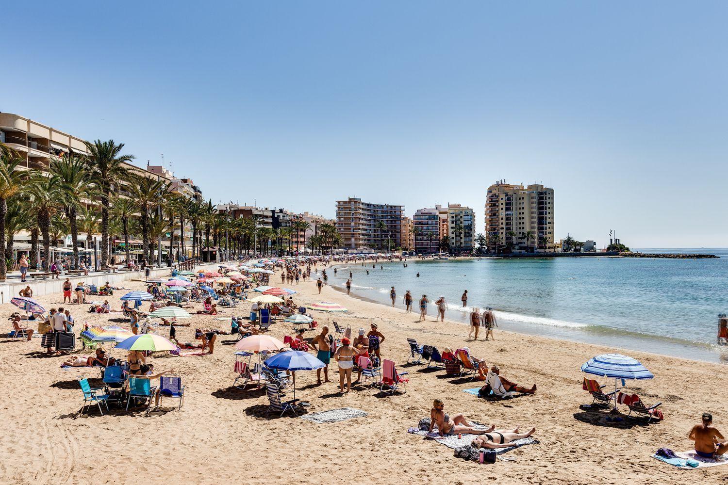 Studio Apartment Santana Habaneras - 05 At Beach With Garage, Pool And Lift تورّيفيِخا المظهر الخارجي الصورة