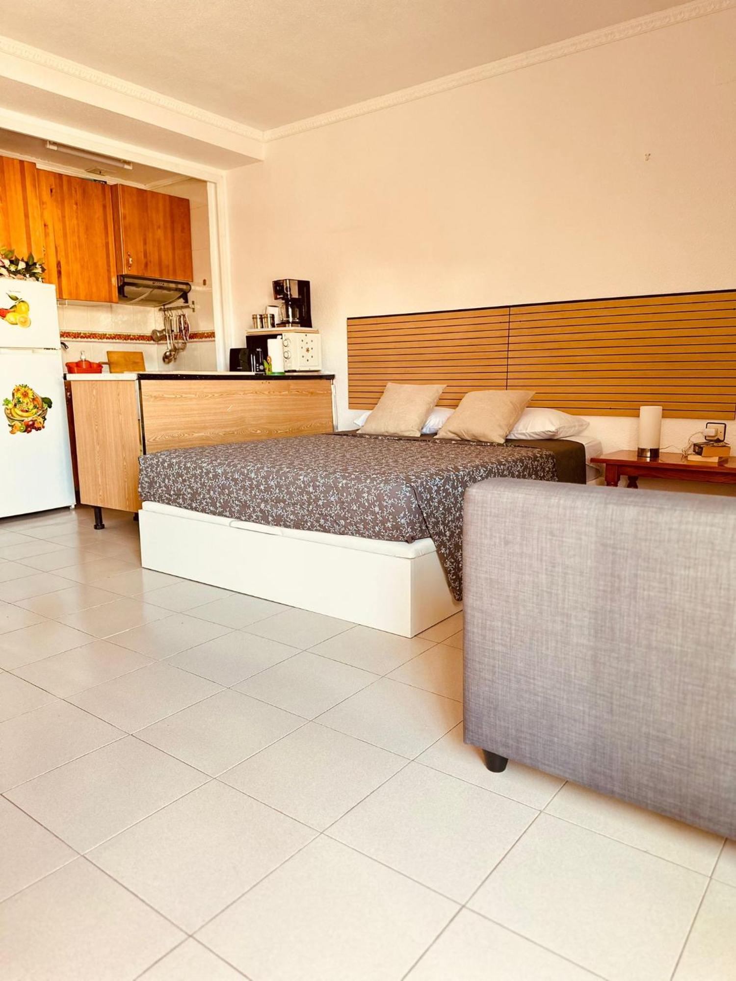 Studio Apartment Santana Habaneras - 05 At Beach With Garage, Pool And Lift تورّيفيِخا المظهر الخارجي الصورة