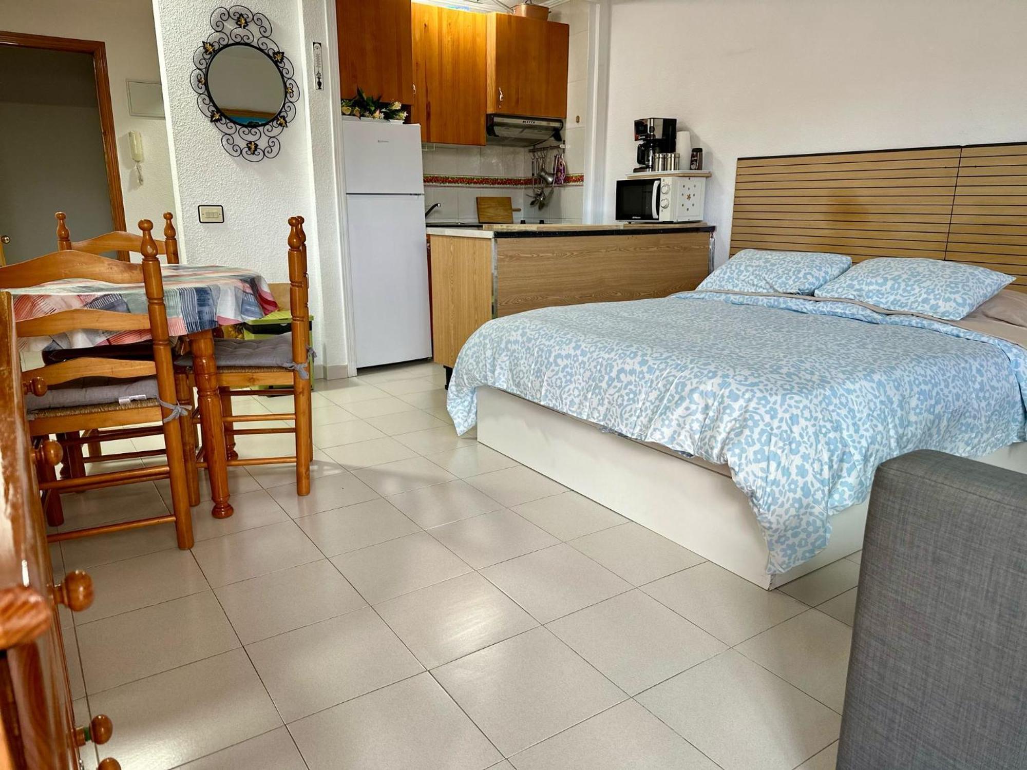 Studio Apartment Santana Habaneras - 05 At Beach With Garage, Pool And Lift تورّيفيِخا المظهر الخارجي الصورة